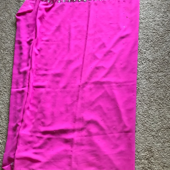 Pink Georgette Sari - Picture 3 of 6